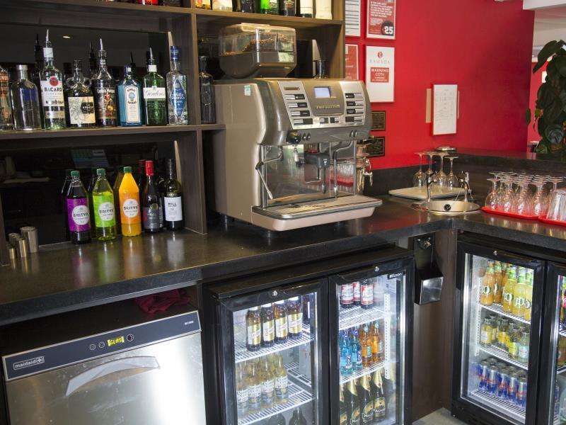 Ramada Cambridge Hotel Fen Drayton Bagian luar foto